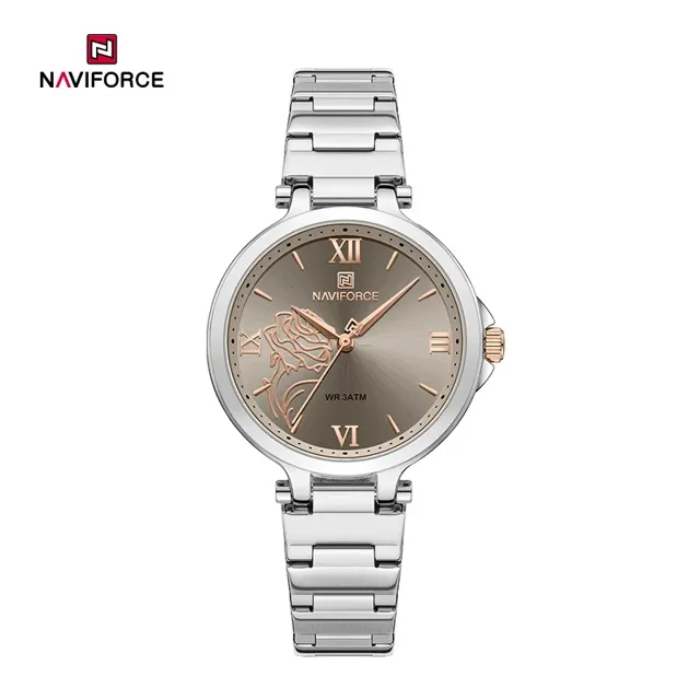 صفحه سفید مایل به نقره ای